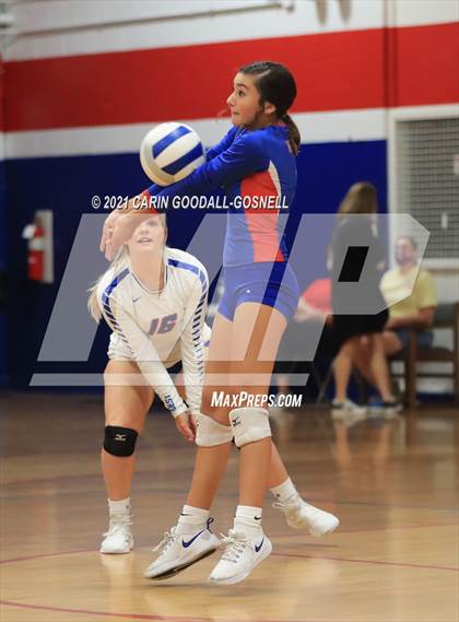 Thumbnail 3 in Dixon @ West Carteret photogallery.