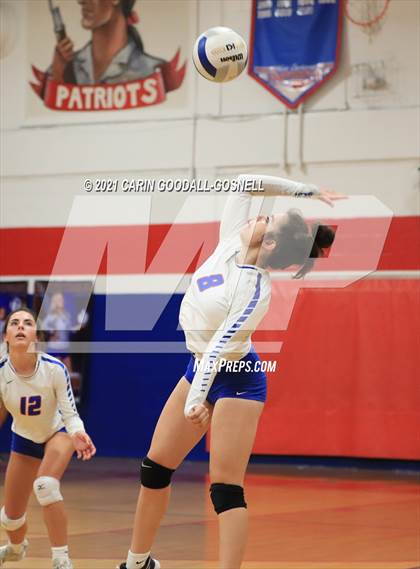 Thumbnail 3 in Dixon @ West Carteret photogallery.