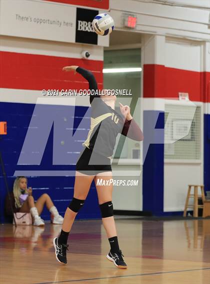 Thumbnail 1 in Dixon @ West Carteret photogallery.