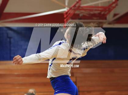 Thumbnail 3 in Dixon @ West Carteret photogallery.