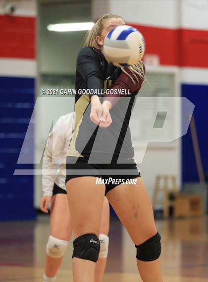 Thumbnail 2 in Dixon @ West Carteret photogallery.
