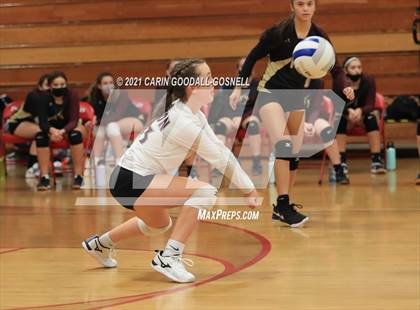 Thumbnail 2 in Dixon @ West Carteret photogallery.