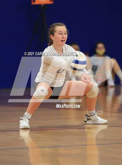 Thumbnail 2 in Dixon @ West Carteret photogallery.
