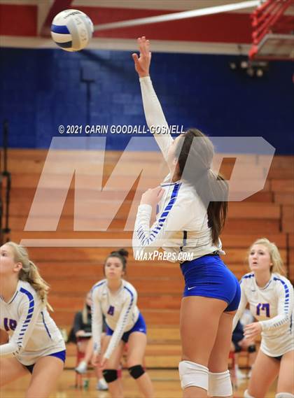 Thumbnail 1 in Dixon @ West Carteret photogallery.