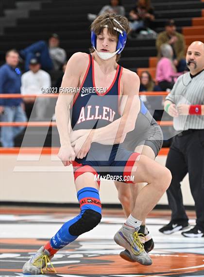 Thumbnail 3 in Klein vs Allen photogallery.