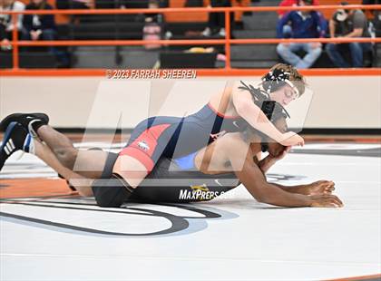 Thumbnail 3 in Klein vs Allen photogallery.