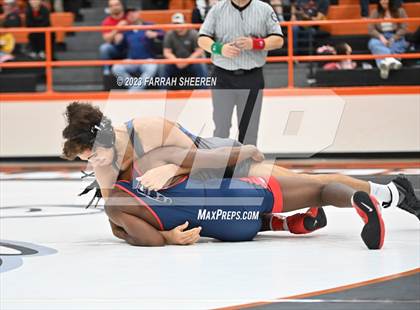 Thumbnail 2 in Klein vs Allen photogallery.