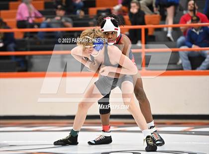 Thumbnail 2 in Klein vs Allen photogallery.