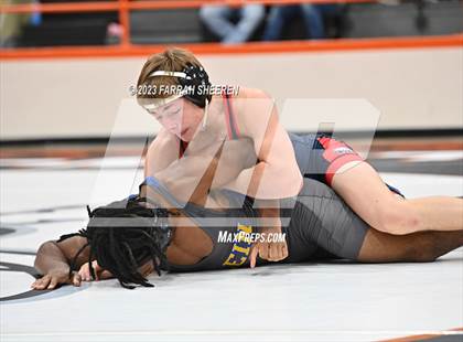 Thumbnail 2 in Klein vs Allen photogallery.