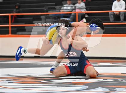 Thumbnail 2 in Klein vs Allen photogallery.