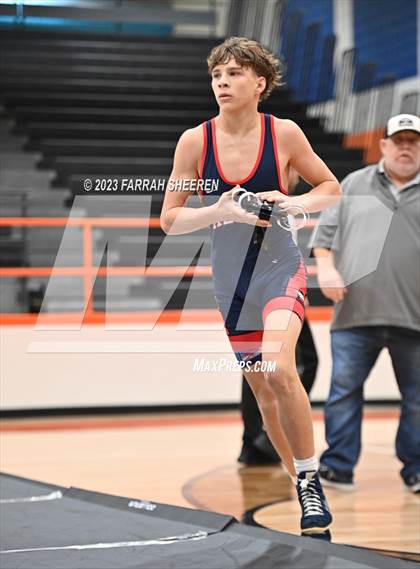 Thumbnail 2 in Klein vs Allen photogallery.