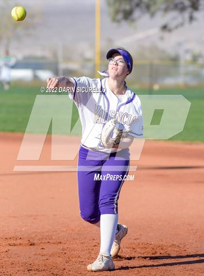 Thumbnail 1 in Valencia vs Chino Hills (Dave Kops Tournament of Champions) photogallery.