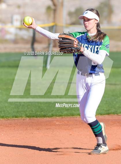 Thumbnail 3 in Valencia vs Chino Hills (Dave Kops Tournament of Champions) photogallery.