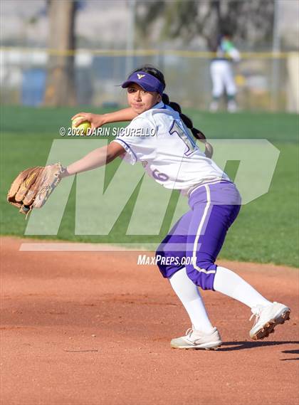 Thumbnail 2 in Valencia vs Chino Hills (Dave Kops Tournament of Champions) photogallery.