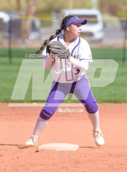 Thumbnail 2 in Valencia vs Chino Hills (Dave Kops Tournament of Champions) photogallery.