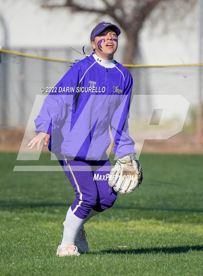 Thumbnail 2 in Valencia vs Chino Hills (Dave Kops Tournament of Champions) photogallery.