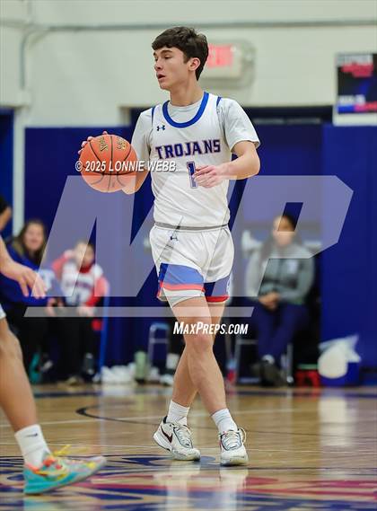 Thumbnail 3 in Alexander Hamilton vs Blind Brook (NYSPHSAA Section 1 Class B Quarterfinal) photogallery.