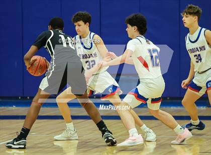 Thumbnail 3 in Alexander Hamilton vs Blind Brook (NYSPHSAA Section 1 Class B Quarterfinal) photogallery.