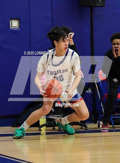 Thumbnail 1 in Alexander Hamilton vs Blind Brook (NYSPHSAA Section 1 Class B Quarterfinal) photogallery.