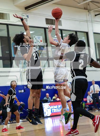Thumbnail 1 in Alexander Hamilton vs Blind Brook (NYSPHSAA Section 1 Class B Quarterfinal) photogallery.