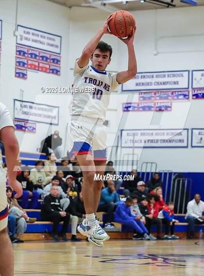 Thumbnail 1 in Alexander Hamilton vs Blind Brook (NYSPHSAA Section 1 Class B Quarterfinal) photogallery.