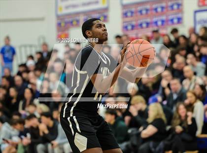 Thumbnail 2 in Alexander Hamilton vs Blind Brook (NYSPHSAA Section 1 Class B Quarterfinal) photogallery.
