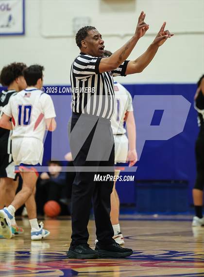 Thumbnail 1 in Alexander Hamilton vs Blind Brook (NYSPHSAA Section 1 Class B Quarterfinal) photogallery.