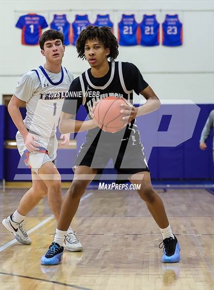 Thumbnail 1 in Alexander Hamilton vs Blind Brook (NYSPHSAA Section 1 Class B Quarterfinal) photogallery.
