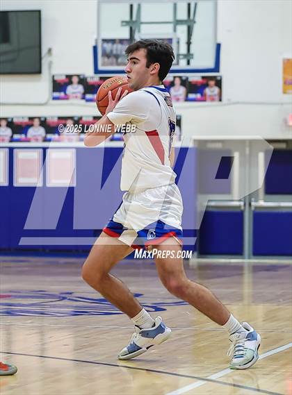 Thumbnail 3 in Alexander Hamilton vs Blind Brook (NYSPHSAA Section 1 Class B Quarterfinal) photogallery.