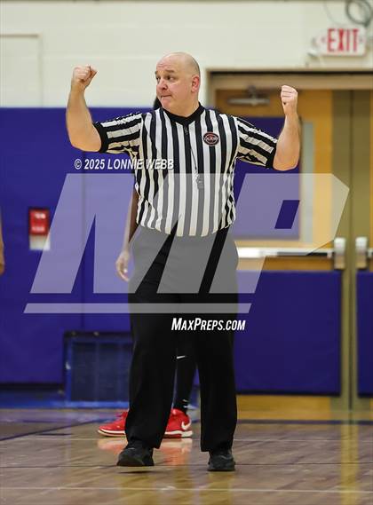 Thumbnail 2 in Alexander Hamilton vs Blind Brook (NYSPHSAA Section 1 Class B Quarterfinal) photogallery.