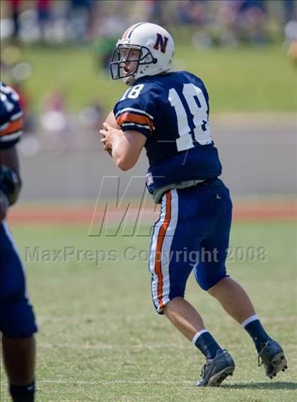 Thumbnail 3 in Washington vs Northside (Battle for the South) photogallery.