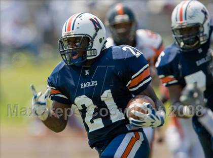 Thumbnail 3 in Washington vs Northside (Battle for the South) photogallery.