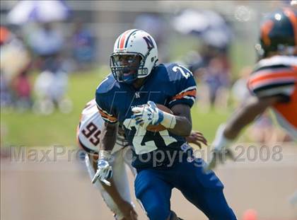 Thumbnail 2 in Washington vs Northside (Battle for the South) photogallery.
