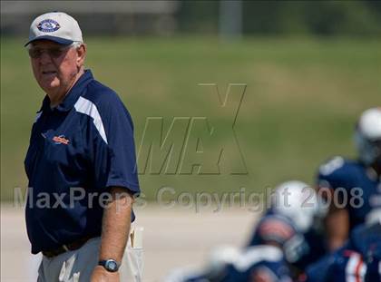 Thumbnail 3 in Washington vs Northside (Battle for the South) photogallery.