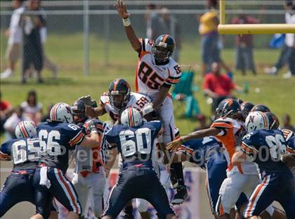 Thumbnail 1 in Washington vs Northside (Battle for the South) photogallery.