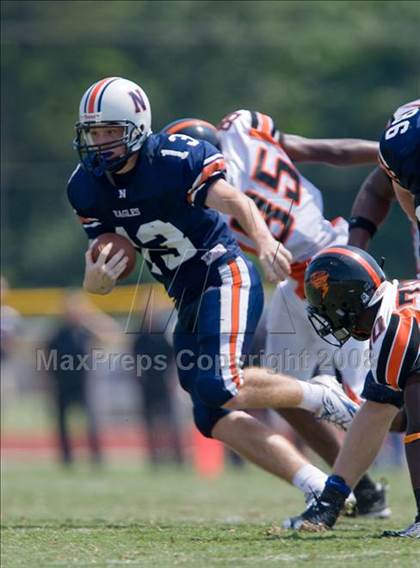 Thumbnail 2 in Washington vs Northside (Battle for the South) photogallery.