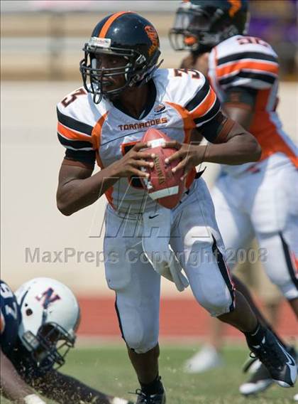 Thumbnail 2 in Washington vs Northside (Battle for the South) photogallery.