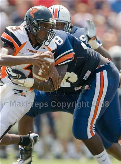 Thumbnail 1 in Washington vs Northside (Battle for the South) photogallery.
