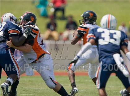 Thumbnail 1 in Washington vs Northside (Battle for the South) photogallery.