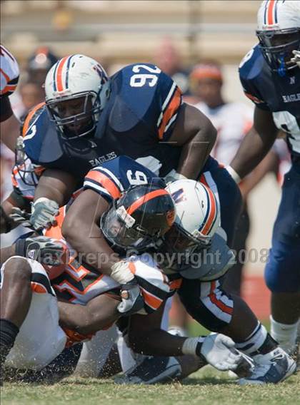 Thumbnail 3 in Washington vs Northside (Battle for the South) photogallery.