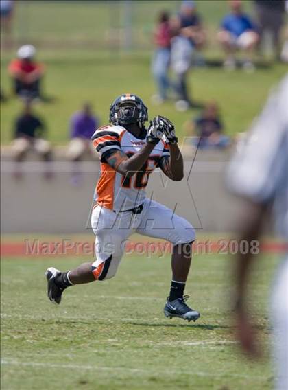 Thumbnail 1 in Washington vs Northside (Battle for the South) photogallery.