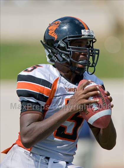 Thumbnail 2 in Washington vs Northside (Battle for the South) photogallery.