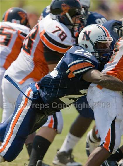Thumbnail 3 in Washington vs Northside (Battle for the South) photogallery.