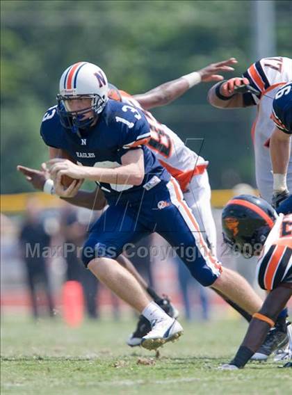 Thumbnail 1 in Washington vs Northside (Battle for the South) photogallery.
