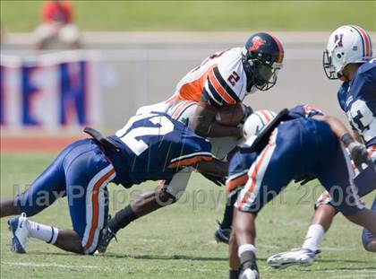 Thumbnail 2 in Washington vs Northside (Battle for the South) photogallery.