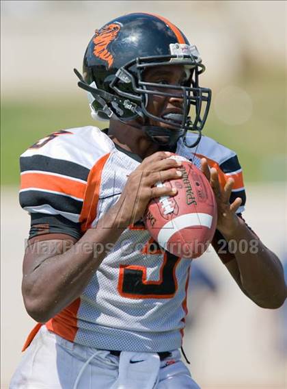 Thumbnail 3 in Washington vs Northside (Battle for the South) photogallery.