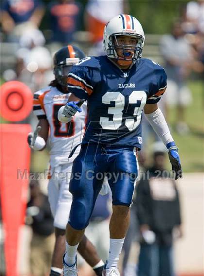 Thumbnail 2 in Washington vs Northside (Battle for the South) photogallery.