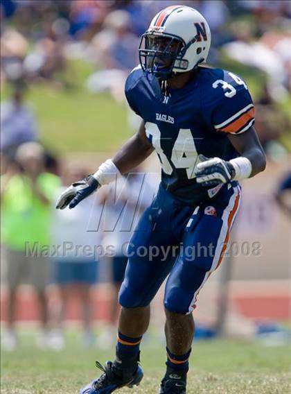 Thumbnail 2 in Washington vs Northside (Battle for the South) photogallery.