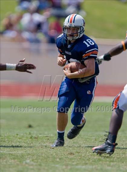 Thumbnail 3 in Washington vs Northside (Battle for the South) photogallery.