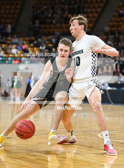 Thumbnail 2 in ThunderRidge vs. Fossil Ridge (CHSAA 5A State Final) photogallery.
